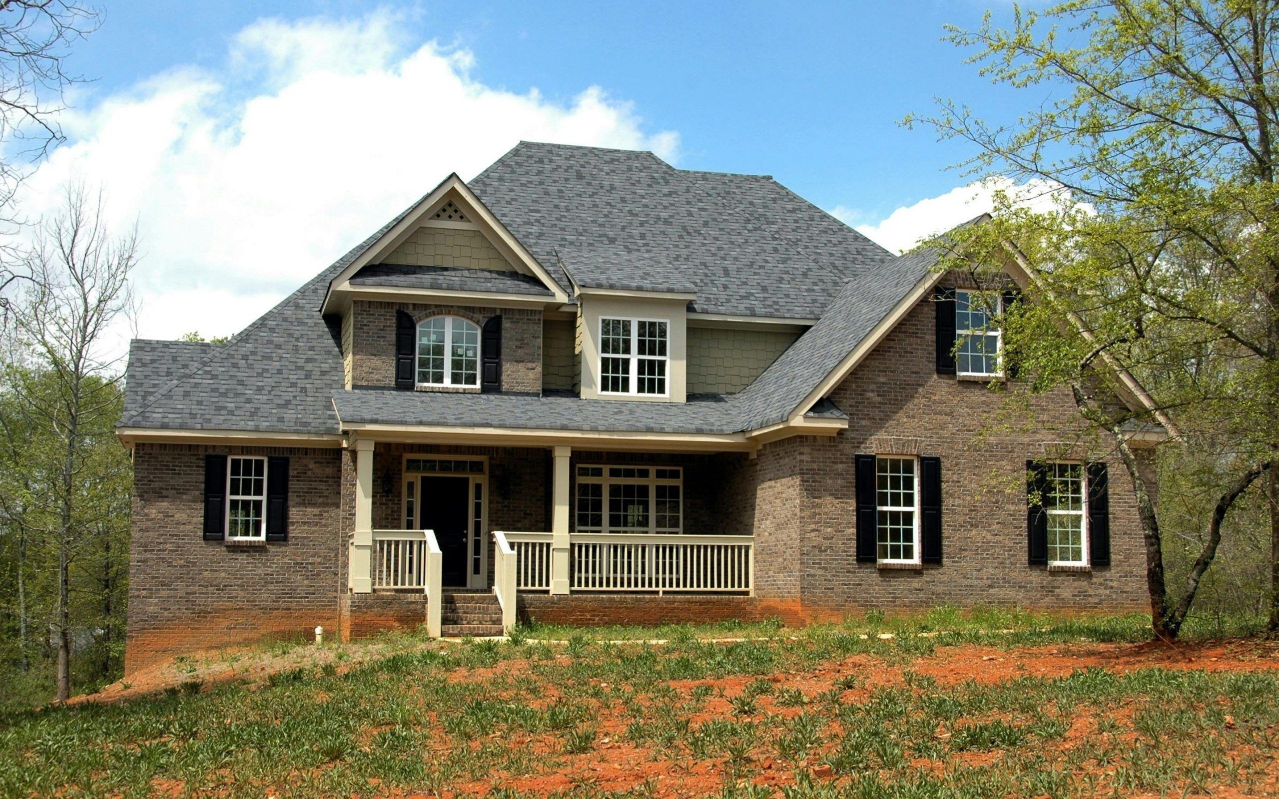5 Signs Your Roof Needs Attention This Year